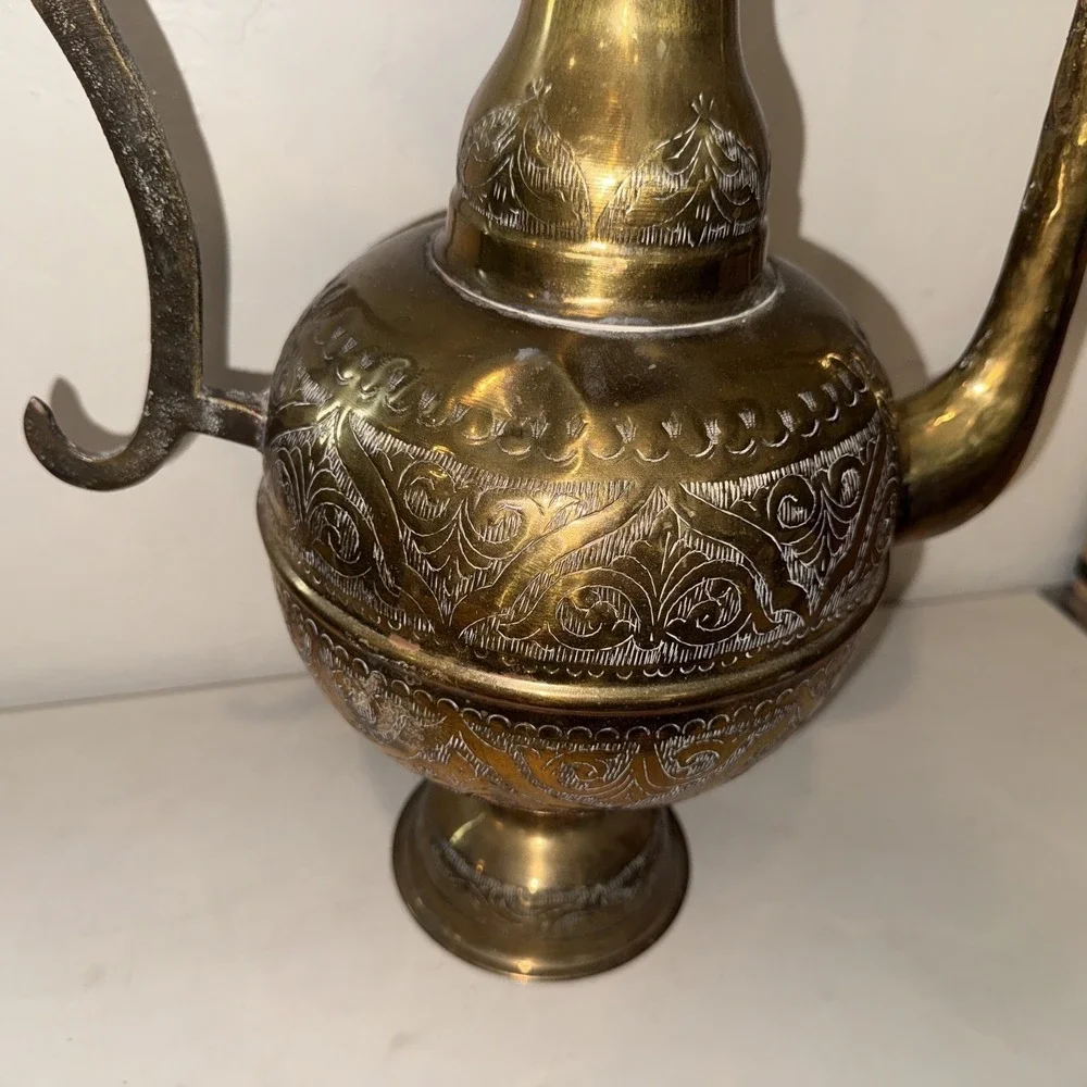 VTG LARGE HEAVY Brass Etched Aftaba Pot Ewer Pitcher 22